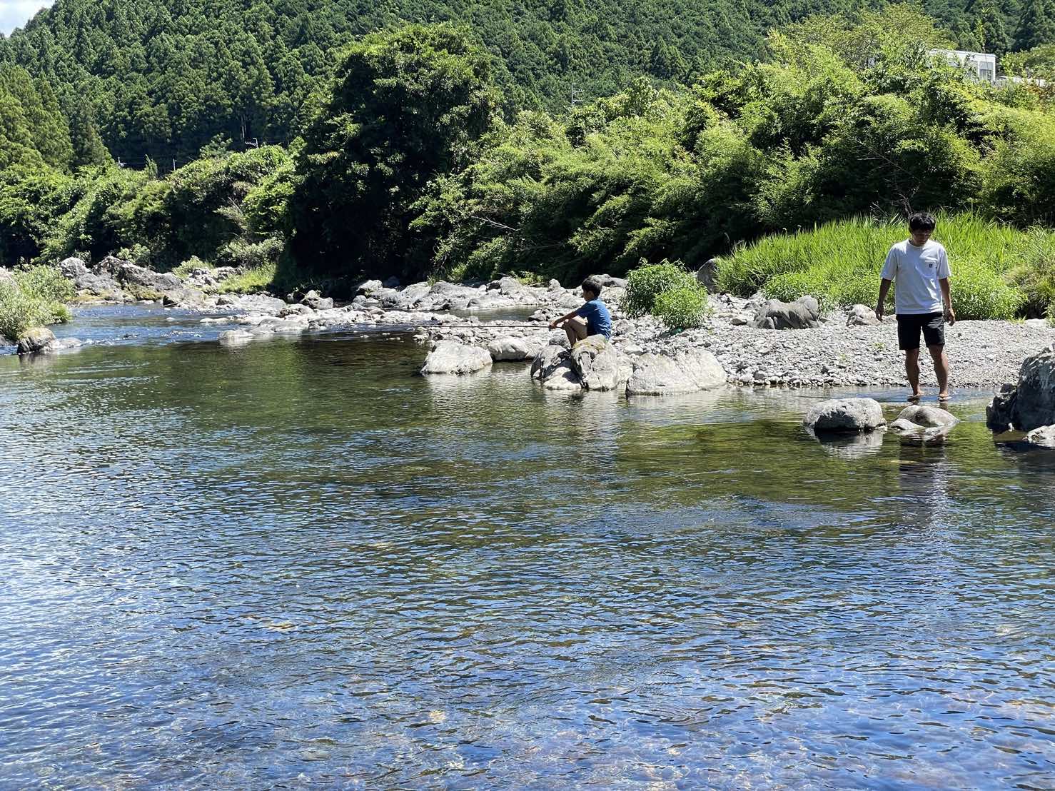 川遊びと手ぶらBBQ