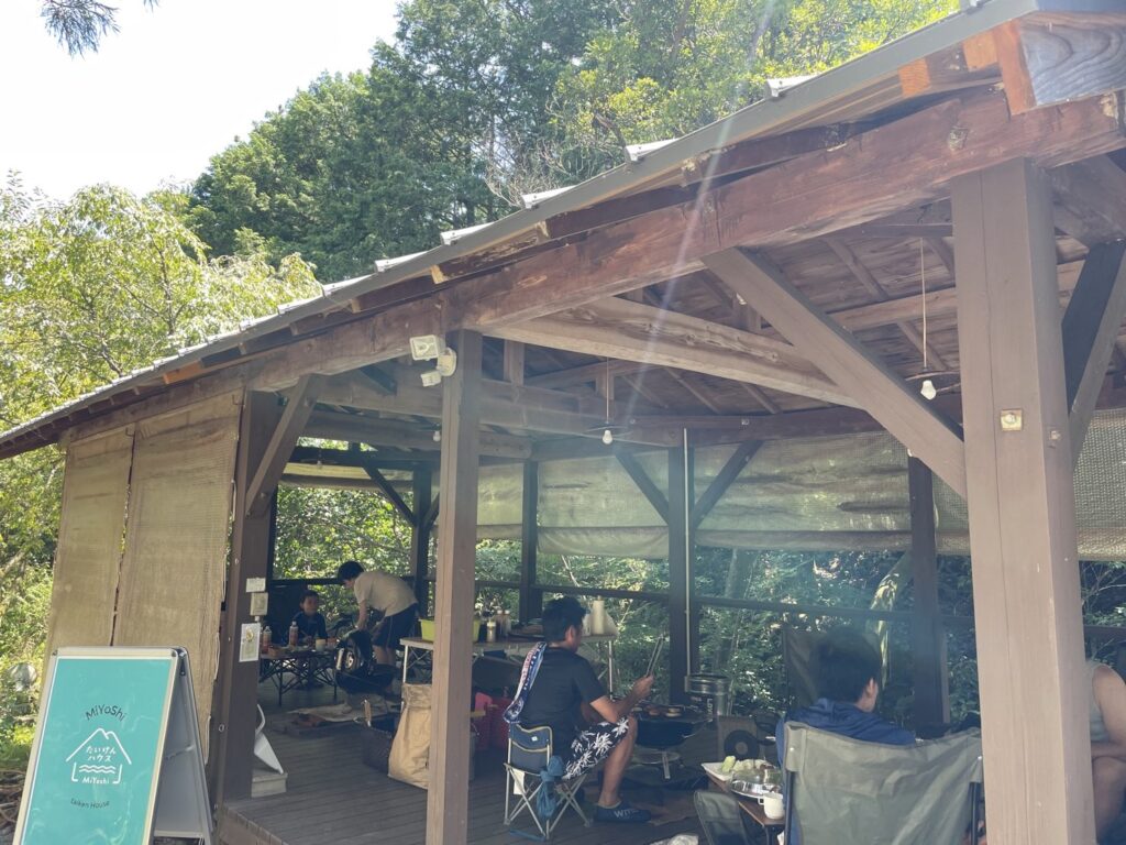 川遊びと手ぶらBBQ